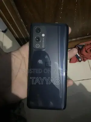 Photo - High-Performance OnePlus 5G Smartphone with Ample Storage