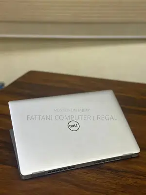 Photo - Dell Latitude 5320 Business Laptop Core i7 11th Gen