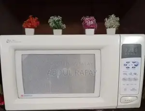 Photo - Dawlance Large Microwave Oven - Multi-Function Kitchen Appliance