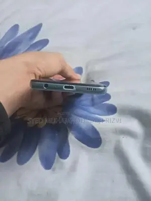 Samsung Galaxy A32 5G Smartphone with Dual Camera