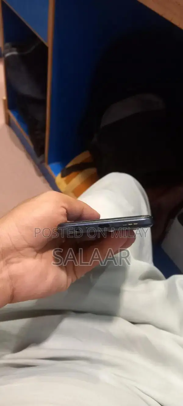 Tecno Camon 18T Smartphone - 4GB RAM + 128GB Storage