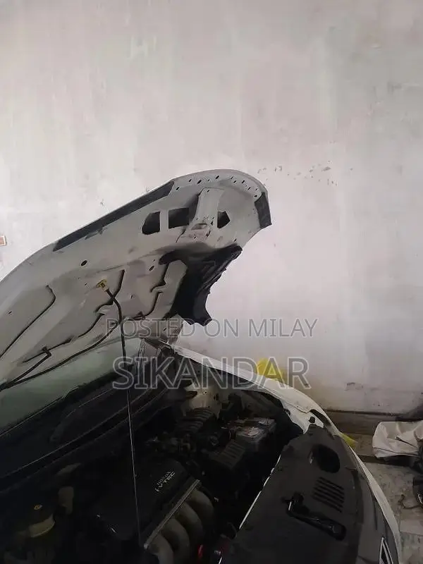 Honda City Sedan 2014 - Compact Reliable Urban Vehicle