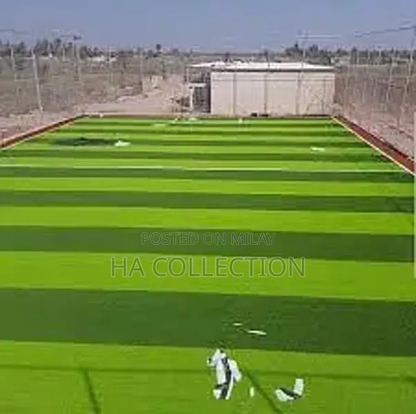 Artificial Grass Carpet Tiles for Indoor and Outdoor Spaces