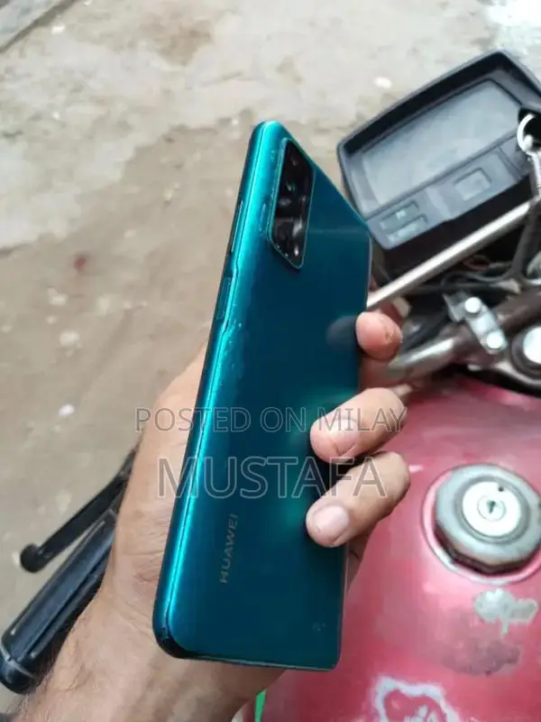 Huawei Y7a Smartphone - 4GB RAM, 64GB Storage, Good Condition