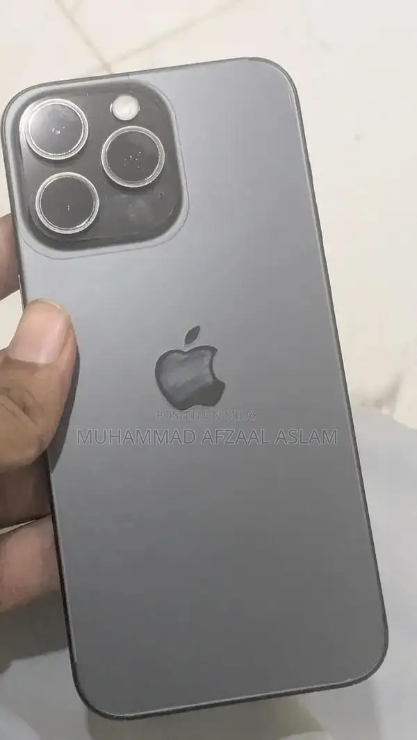 Apple iPhone 15 Pro Max - 256GB Premium Smartphone