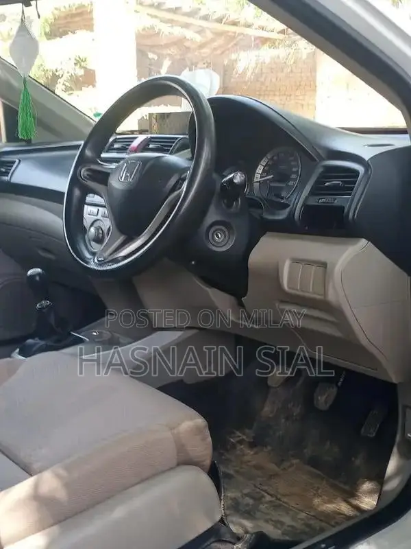 Honda City Sedan 2017 Model - Well Maintained Vehicle