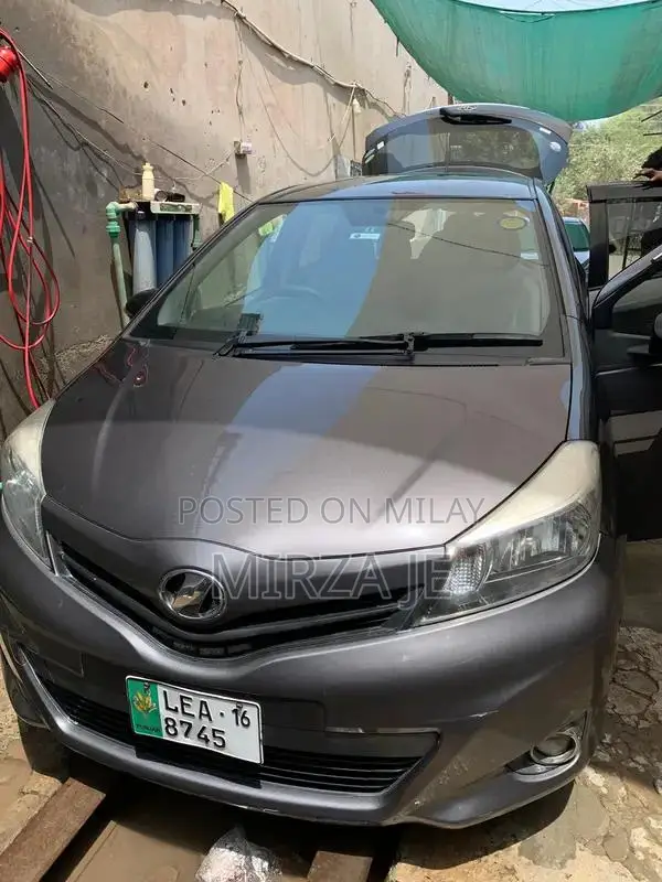 New Car Imported Light Condition with HD Headlights 2012-2016