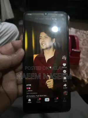 Budget Smartphone with Compact Design and Long Battery Life