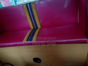 RozGar Tanaatan Rickshaw Vehicle