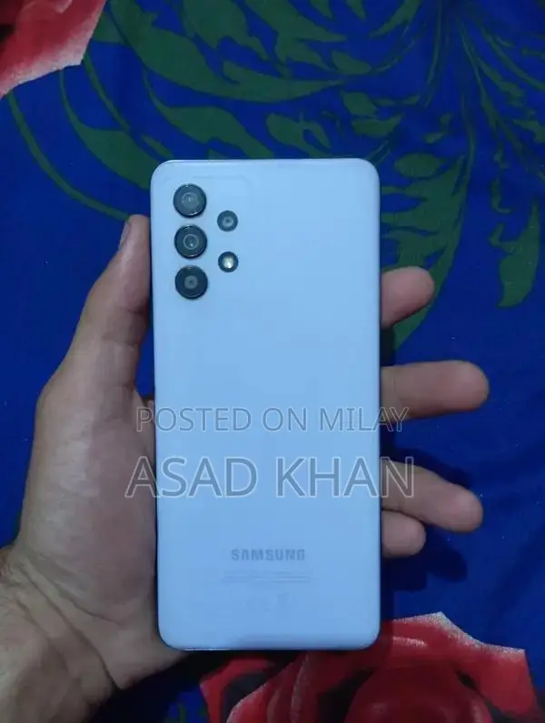 Samsung Galaxy A32 Smartphone with High Performance