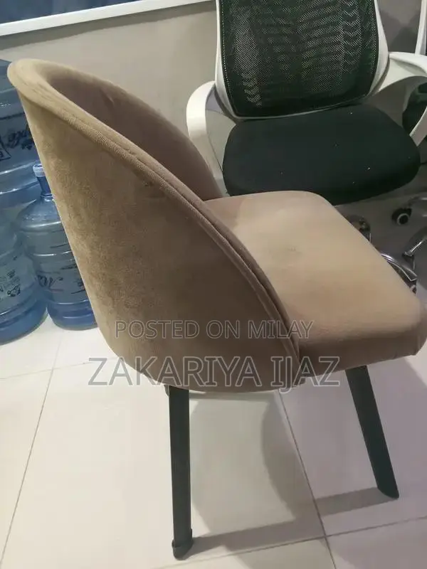 Set of 4 Coffee-Colored Chairs - Slightly Used Seating