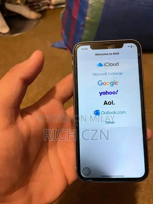 iPhone XR 64GB Blue Smartphone - Excellent Condition