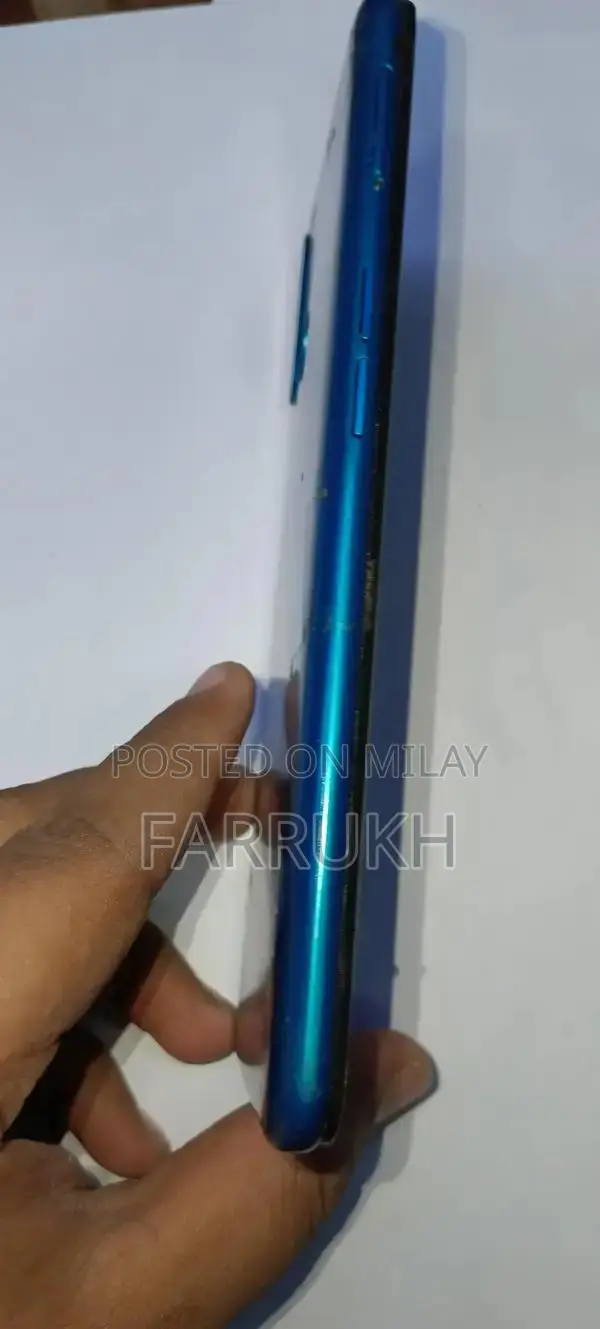 OPPO A31 Smartphone - Mid-Range Android Device with Ample Storage