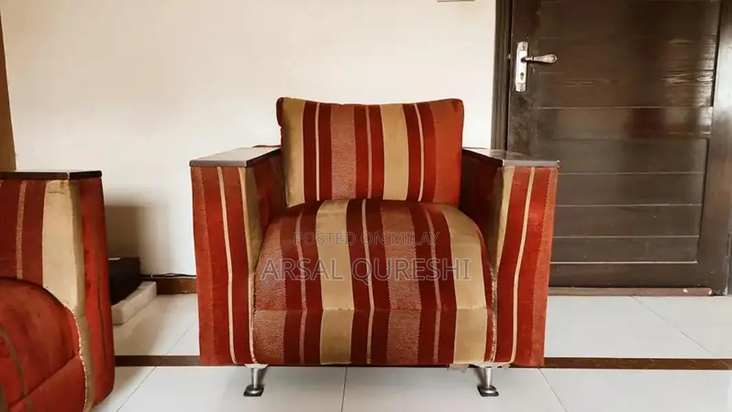 Wooden 6-Seater Living Room Sofa Set