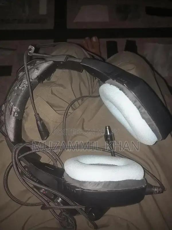 Gaming Headphones for Mobile Gaming with Microphone