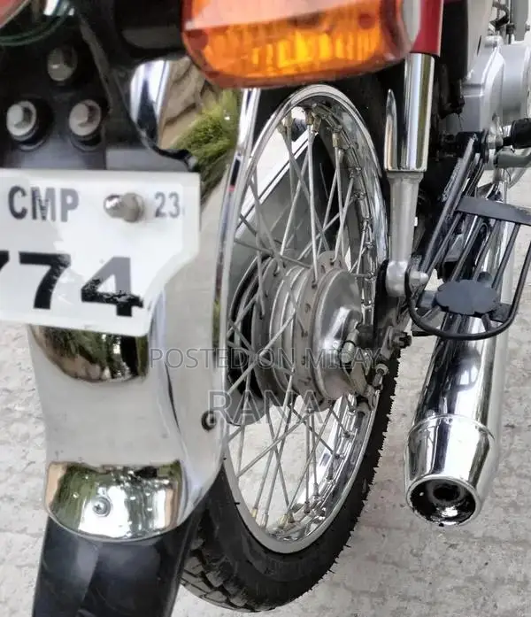 Honda CD70 2023 Motorcycle Excellent Condition Low Mileage