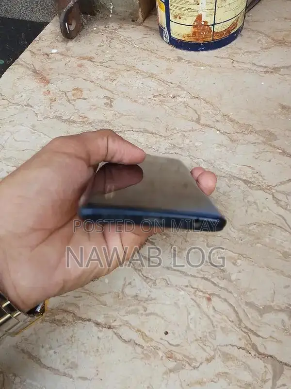 Oppo Smartphone 8GB RAM 128GB Storage Near Mint Condition