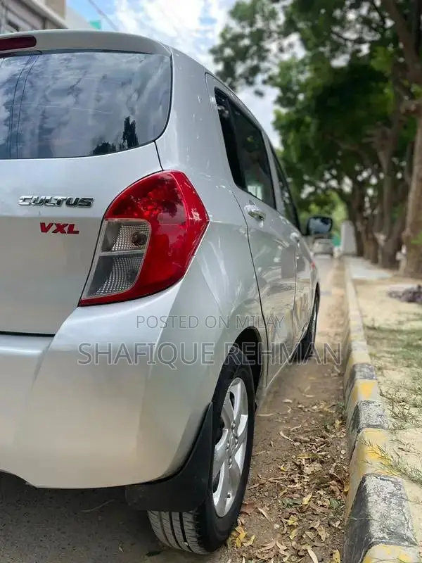 Suzuki Cultus VXL 2021 - Showroom Condition Low Mileage Sedan