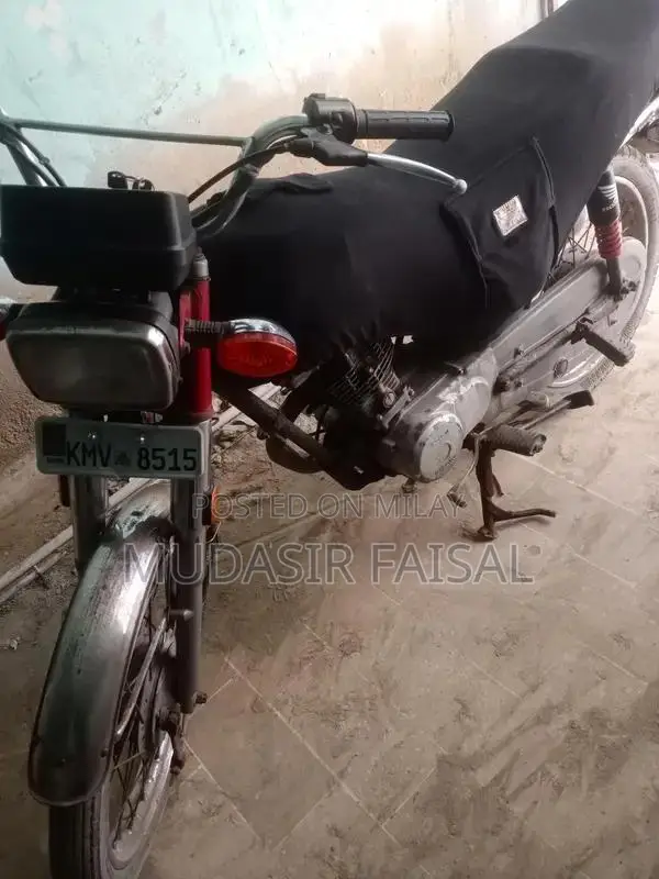 United 125cc Motorcycle in Excellent Condition