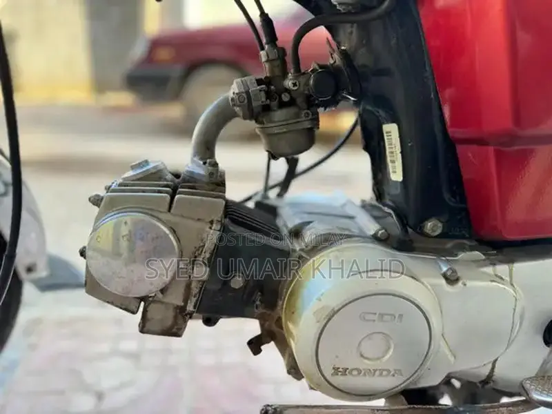 Honda CD 70 Motorcycle - Classic Commuter Bike