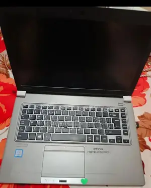 Toshiba Core i5 Laptop - 6th Gen, 8GB RAM, Full HD Display