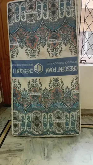 Photo - Single Mattress - 6.5 Feet Long, 3.25 Feet Wide, 4 Inches Thick