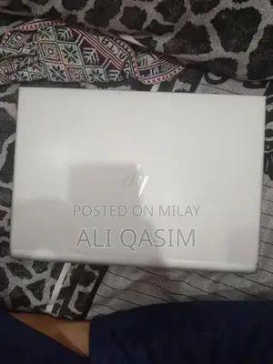 HP EliteBook 8th Gen Core i7 Business Laptop