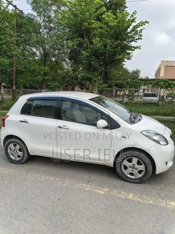 Toyota Vitz 2007 Imported Sedan