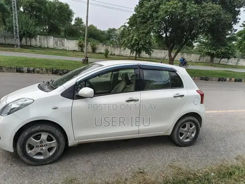 Toyota Vitz 2007 Imported Sedan