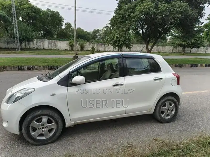 Toyota Vitz 2007 Imported Sedan