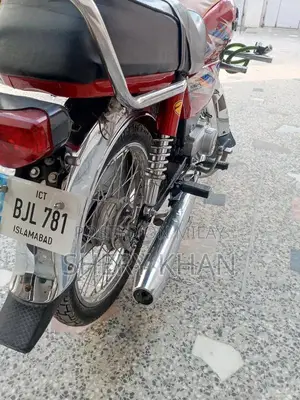 Unique 70cc Motorcycle Low Mileage Second Owner