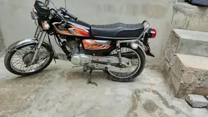 Honda CG 125 Motorcycle - 2022 Model