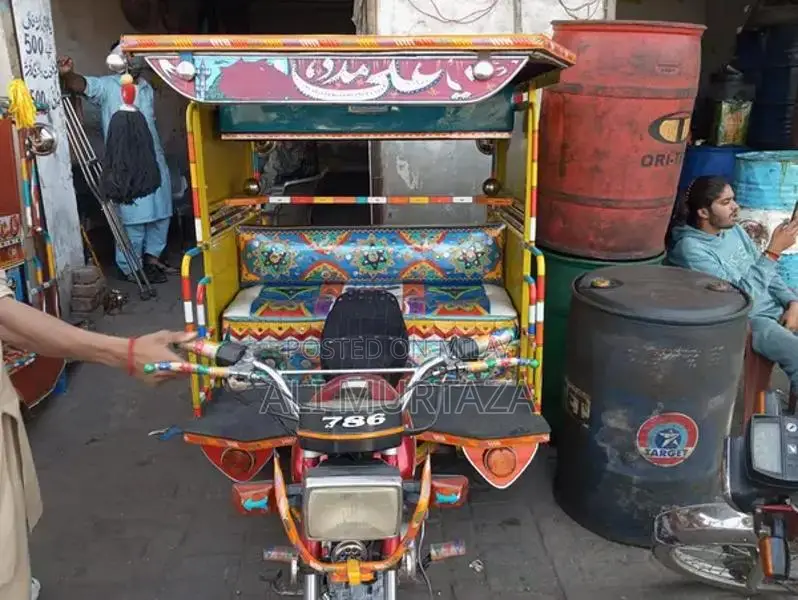 Suzuki Chingchi Rickshaw Sprinter Motorcycle