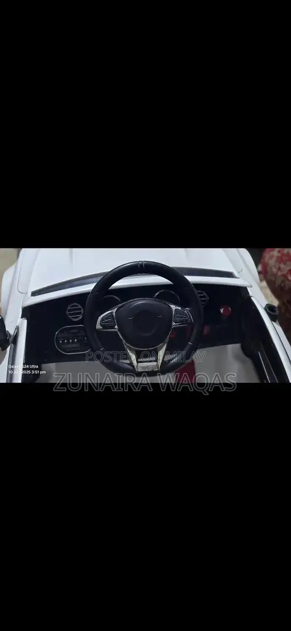 Kids Ride-On Car Toy with Minor Repair Needed