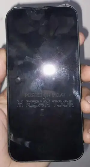 Apple iPhone 13 Green - Excellent Condition with High Battery Health