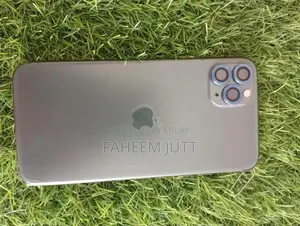 Apple iPhone 11 Pro Max 256GB Smartphone