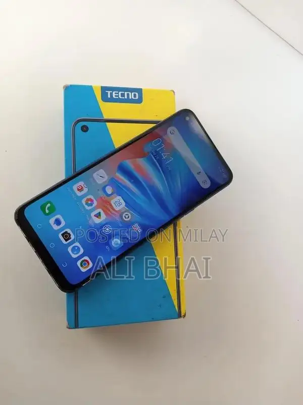 Tecno Spark 6 Smartphone 4GB RAM 64GB Storage
