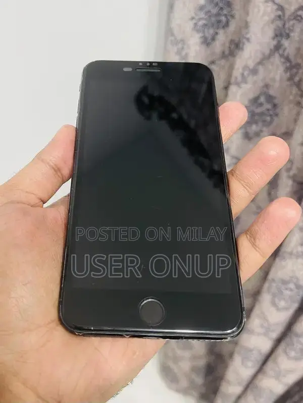 Apple iPhone 7 Plus 256GB Black Smartphone