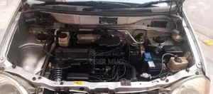 2004 Santeo Sedan Reliable Vehicle for Sale