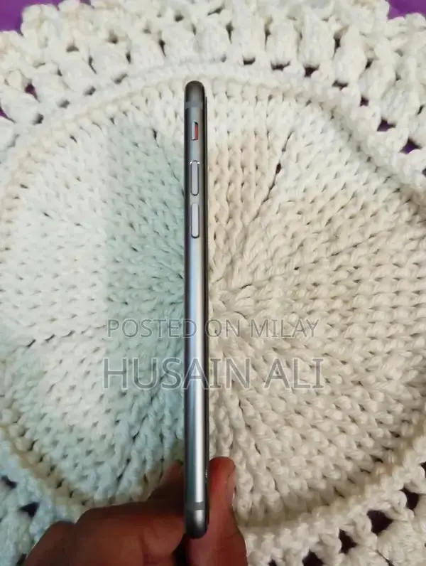 Apple iPhone 6 16GB Smartphone with High Battery Health