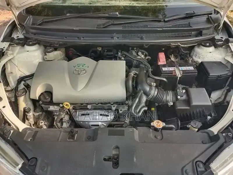 Toyota Yaris 1.5 Ativ X Top-Line Sedan