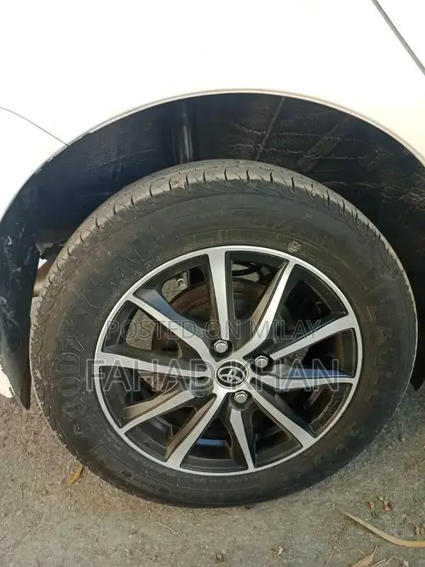 Toyota Yaris 1.5 Ativ X Top-Line Sedan