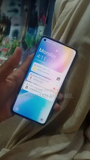 OnePlus 8 Smartphone with Camera and Display Issues