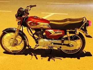 Honda G125 Motorcycle - Low Mileage Pristine Condition