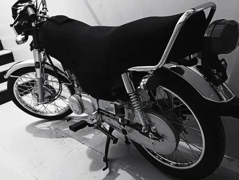 Honda G125 Motorcycle - Low Mileage Pristine Condition