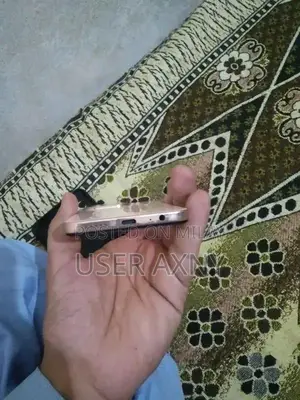 Slightly Used Smartphone with 5-Month Warranty