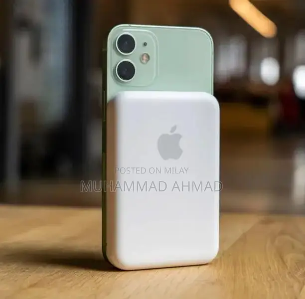 MagSafe Wireless Battery Pack for Apple Devices