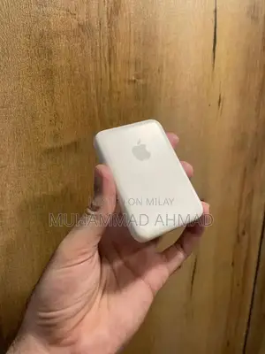 MagSafe Wireless Battery Pack for Apple Devices