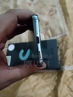 Samsung Galaxy S22 Green Edition 256GB Smartphone