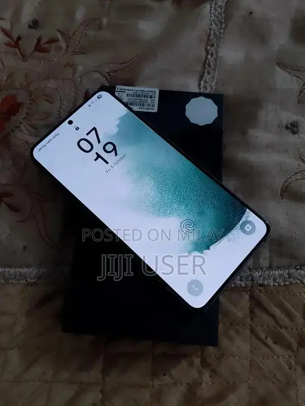 Samsung Galaxy S22 Green Edition 256GB Smartphone